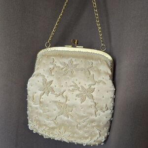 Vintage Handmade Walborg Beaded Evening Wedding Purse Cream Gold Chain, HK